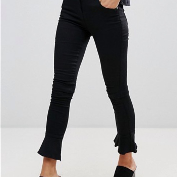 parisian Denim - Parisian Skinny Jeans Distressed Flare Ruffle Hem